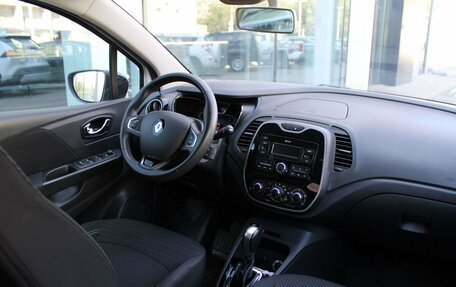 Renault Kaptur I рестайлинг, 2017 год, 1 546 000 рублей, 10 фотография