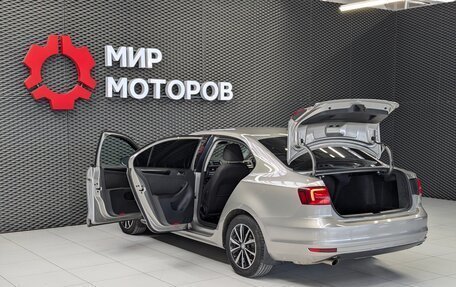Volkswagen Jetta VI, 2018 год, 1 550 000 рублей, 11 фотография