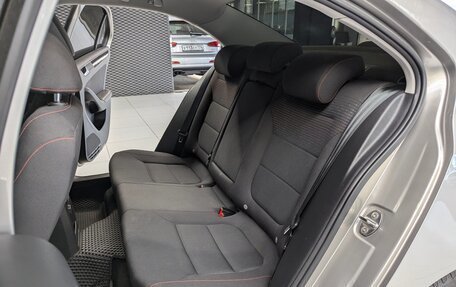 Volkswagen Jetta VI, 2018 год, 1 550 000 рублей, 18 фотография