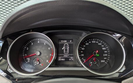 Volkswagen Jetta VI, 2018 год, 1 550 000 рублей, 26 фотография