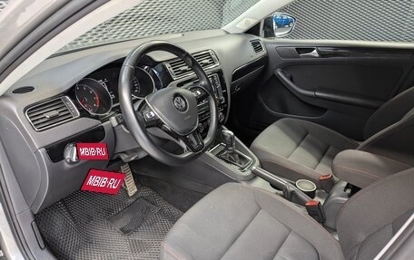 Volkswagen Jetta VI, 2018 год, 1 550 000 рублей, 15 фотография