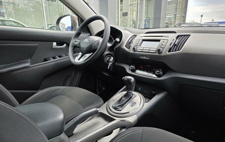 KIA Sportage III, 2014 год, 1 350 000 рублей, 10 фотография