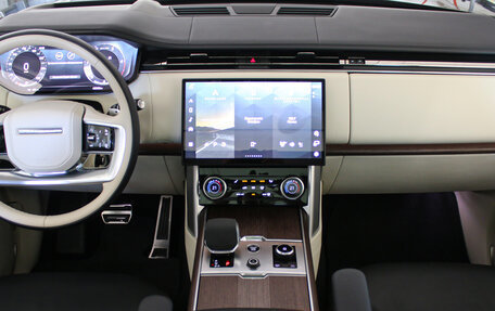 Land Rover Range Rover IV рестайлинг, 2023 год, 19 900 000 рублей, 9 фотография