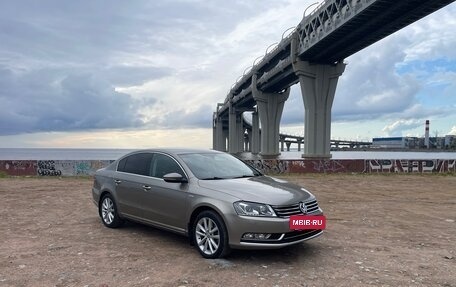 Volkswagen Passat B7, 2012 год, 1 355 000 рублей, 2 фотография