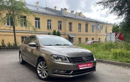 Volkswagen Passat B7, 2012 год, 1 355 000 рублей, 12 фотография