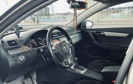 Volkswagen Passat B7, 2012 год, 1 355 000 рублей, 26 фотография