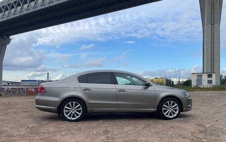 Volkswagen Passat B7, 2012 год, 1 355 000 рублей, 34 фотография