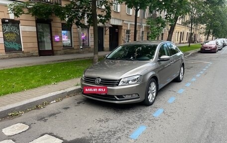 Volkswagen Passat B7, 2012 год, 1 355 000 рублей, 38 фотография