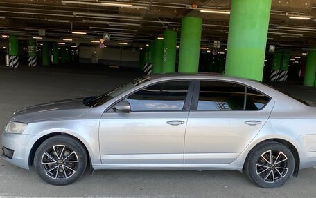 Skoda Octavia, 2014 год, 990 000 рублей, 2 фотография
