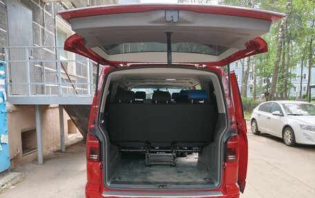 Volkswagen Caravelle T6 рестайлинг, 2021 год, 5 500 000 рублей, 10 фотография