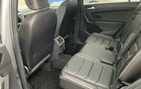 Volkswagen Tiguan II, 2021 год, 3 550 000 рублей, 21 фотография