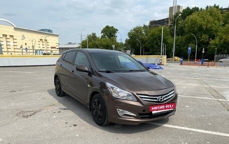 Hyundai Solaris II рестайлинг, 2014 год, 850 000 рублей, 6 фотография