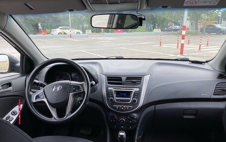 Hyundai Solaris II рестайлинг, 2014 год, 850 000 рублей, 8 фотография