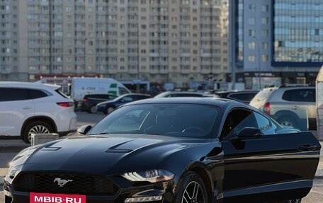 Ford Mustang VI рестайлинг, 2018 год, 2 750 000 рублей, 14 фотография