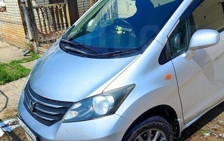Honda Freed I, 2010 год, 820 000 рублей, 5 фотография