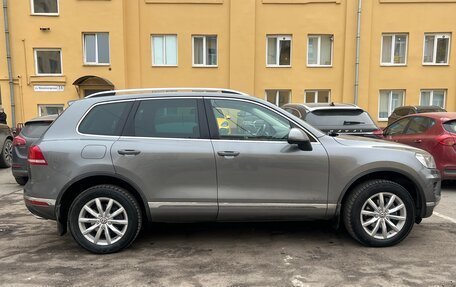 Volkswagen Touareg III, 2016 год, 2 670 000 рублей, 3 фотография