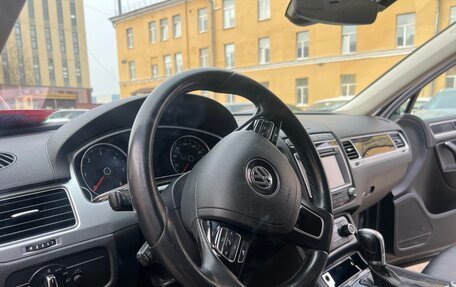 Volkswagen Touareg III, 2016 год, 2 670 000 рублей, 21 фотография