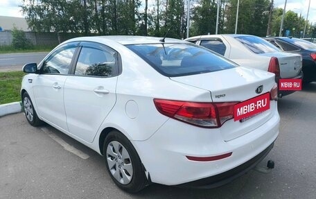 KIA Rio III рестайлинг, 2016 год, 945 000 рублей, 9 фотография