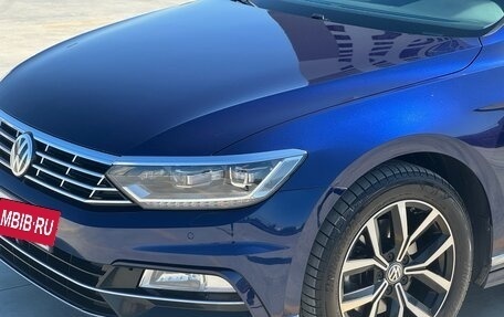 Volkswagen Passat B8 рестайлинг, 2018 год, 1 990 000 рублей, 11 фотография