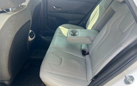 Hyundai Elantra, 2021 год, 1 755 000 рублей, 9 фотография