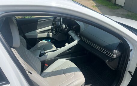 Hyundai Elantra, 2021 год, 1 755 000 рублей, 11 фотография