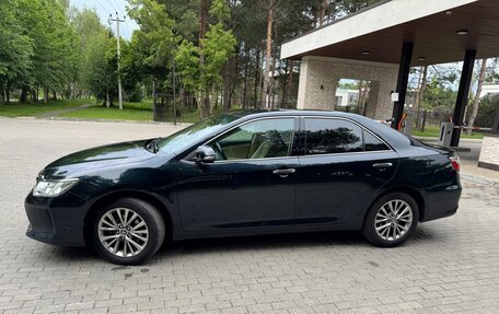 Toyota Camry, 2015 год, 2 050 000 рублей, 4 фотография
