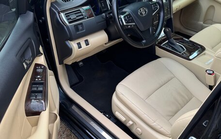 Toyota Camry, 2015 год, 2 050 000 рублей, 13 фотография