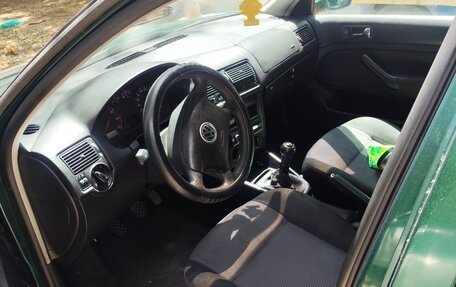 Volkswagen Golf IV, 2001 год, 280 000 рублей, 6 фотография
