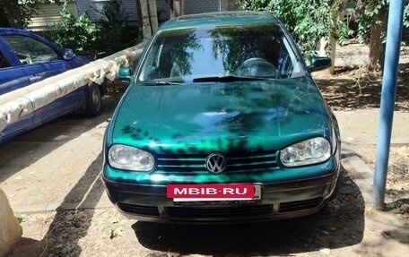 Volkswagen Golf IV, 2001 год, 280 000 рублей, 3 фотография