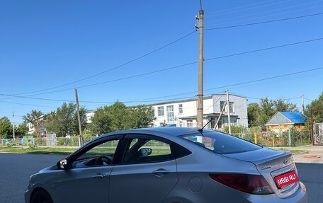 Hyundai Solaris II рестайлинг, 2013 год, 515 000 рублей, 1 фотография