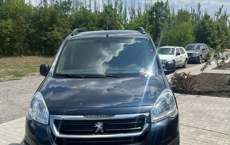 Peugeot Partner II рестайлинг 2, 2021 год, 1 750 000 рублей, 1 фотография