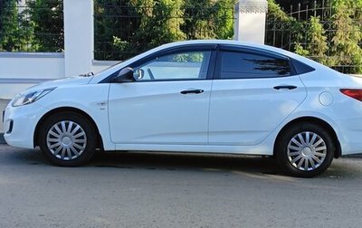Hyundai Solaris II рестайлинг, 2013 год, 950 000 рублей, 1 фотография