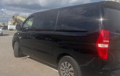 Hyundai Grand Starex Grand Starex I рестайлинг 2, 2010 год, 1 250 000 рублей, 1 фотография