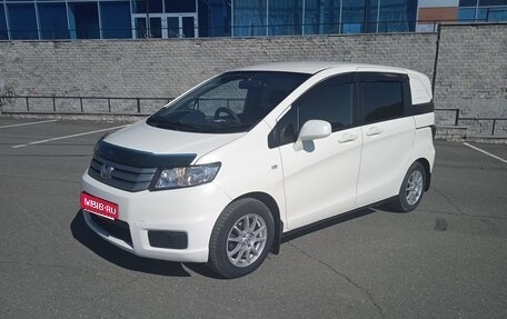 Honda Freed I, 2011 год, 850 000 рублей, 1 фотография