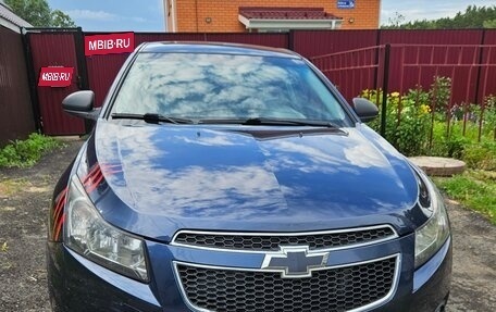 Chevrolet Cruze II, 2010 год, 615 000 рублей, 9 фотография