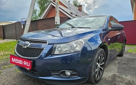 Chevrolet Cruze II, 2010 год, 615 000 рублей, 18 фотография