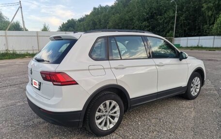 Volkswagen Tiguan II, 2019 год, 2 080 000 рублей, 8 фотография
