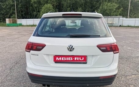 Volkswagen Tiguan II, 2019 год, 2 080 000 рублей, 5 фотография