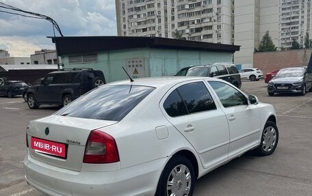 Skoda Octavia, 2011 год, 900 000 рублей, 20 фотография