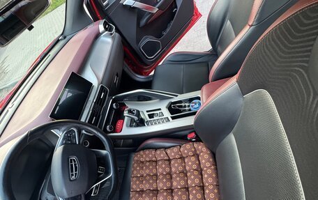Geely Coolray I, 2020 год, 1 800 000 рублей, 6 фотография