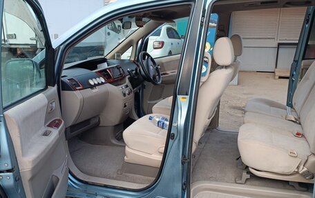 Toyota Noah III, 2003 год, 700 000 рублей, 8 фотография