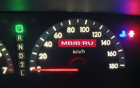 Toyota Noah III, 2003 год, 700 000 рублей, 12 фотография