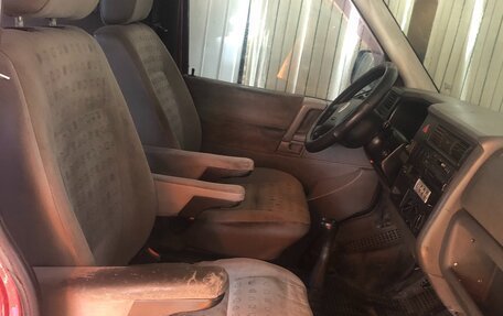 Volkswagen Transporter T4, 2001 год, 795 000 рублей, 8 фотография