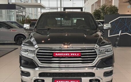 Rambler 1500, 2023 год, 11 400 000 рублей, 2 фотография
