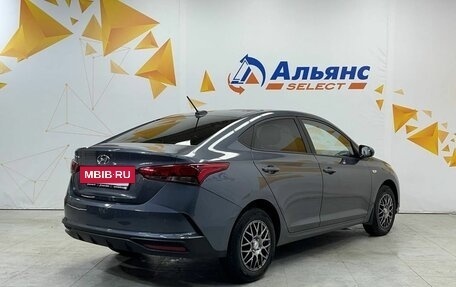 Hyundai Solaris II рестайлинг, 2021 год, 1 870 000 рублей, 3 фотография