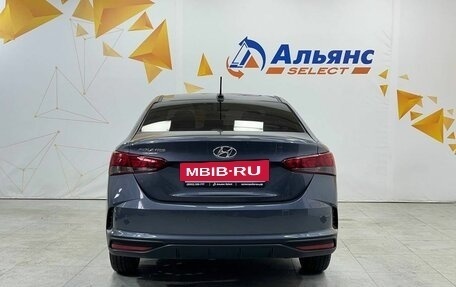 Hyundai Solaris II рестайлинг, 2021 год, 1 870 000 рублей, 4 фотография