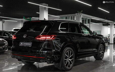 Volkswagen Touareg III, 2019 год, 4 840 000 рублей, 5 фотография