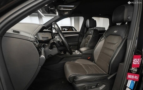Volkswagen Touareg III, 2019 год, 4 840 000 рублей, 9 фотография