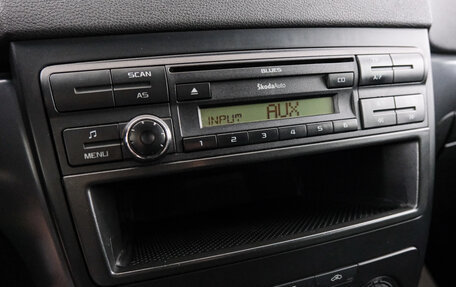 Skoda Yeti I рестайлинг, 2011 год, 1 049 000 рублей, 14 фотография