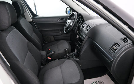 Skoda Yeti I рестайлинг, 2011 год, 1 049 000 рублей, 12 фотография